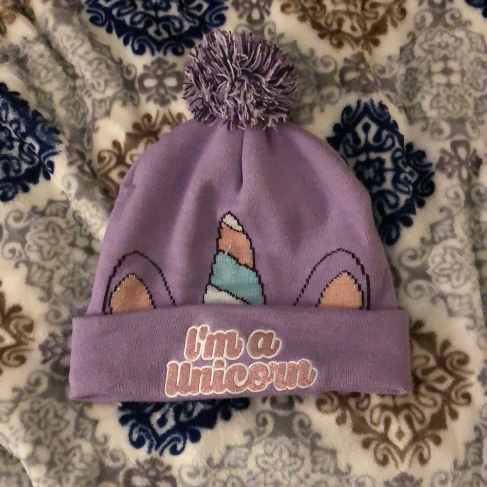 Pom hat
